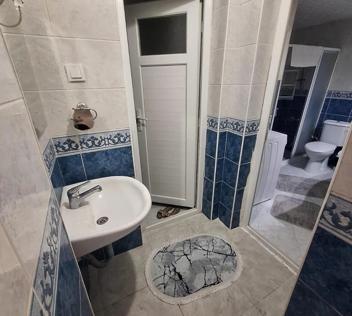 3Ege Ueniversitesine Ve Hastane Ye Cok Yakin Aile Icin Uygun Bornova Daire